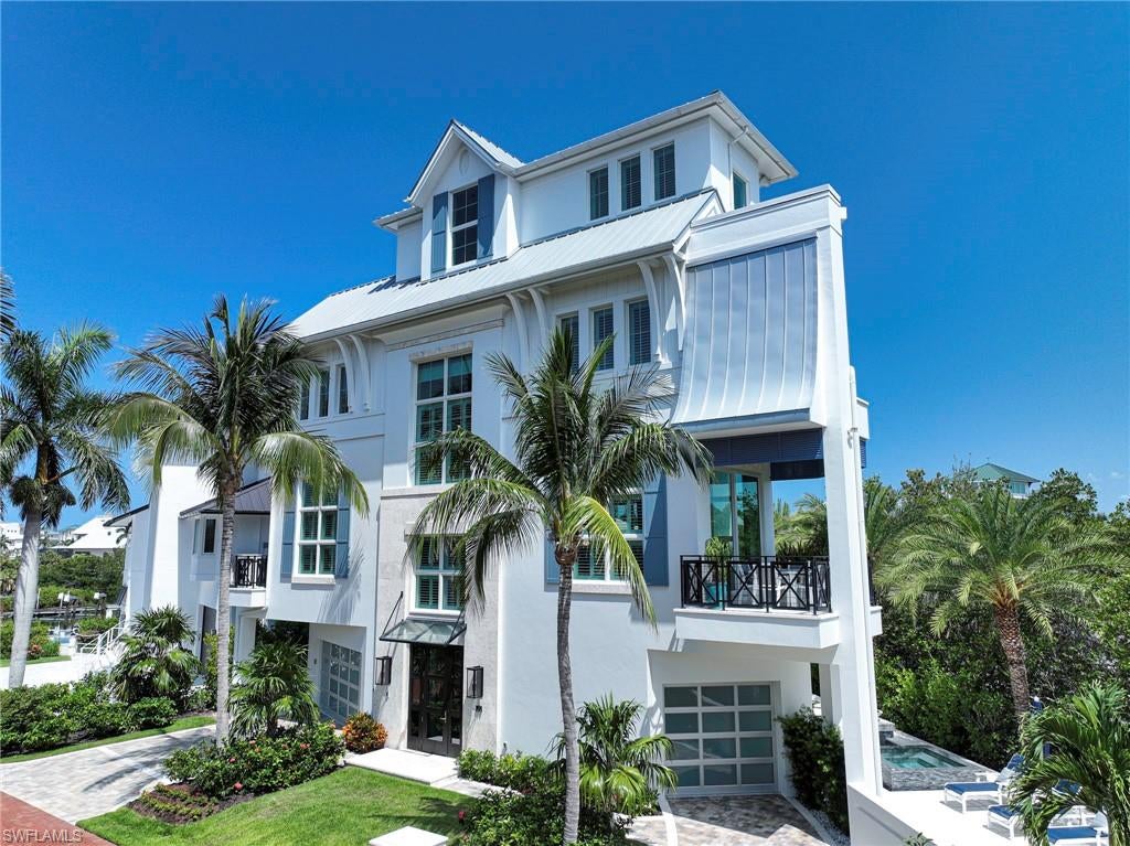 BAYFRONT GARDENS - Residential
