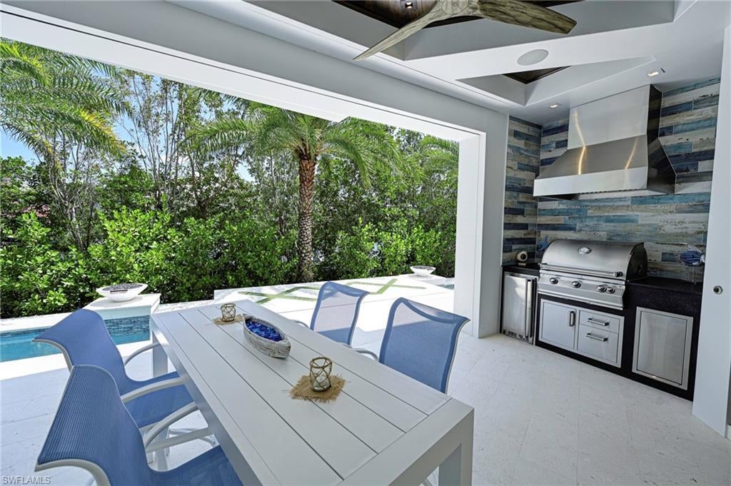 BAYFRONT GARDENS - Residential