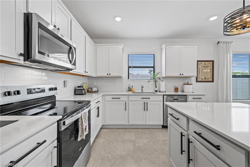 CALOOSA COVE - Residential