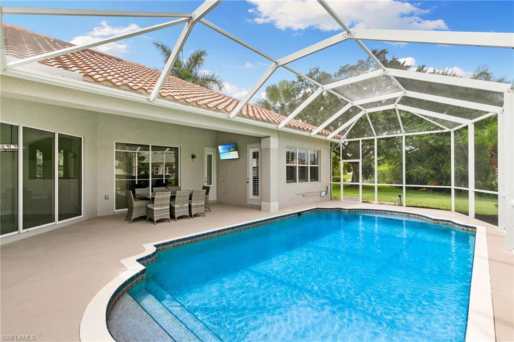 WILSHIRE LAKES - Residential