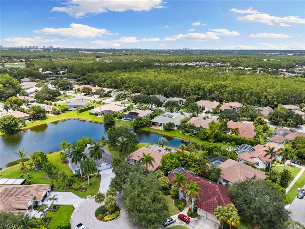 WILSHIRE LAKES - Residential
