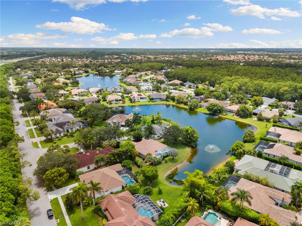 WILSHIRE LAKES - Residential