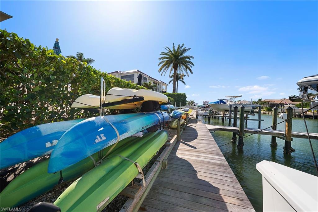 TROPICAL ISLE - Residential