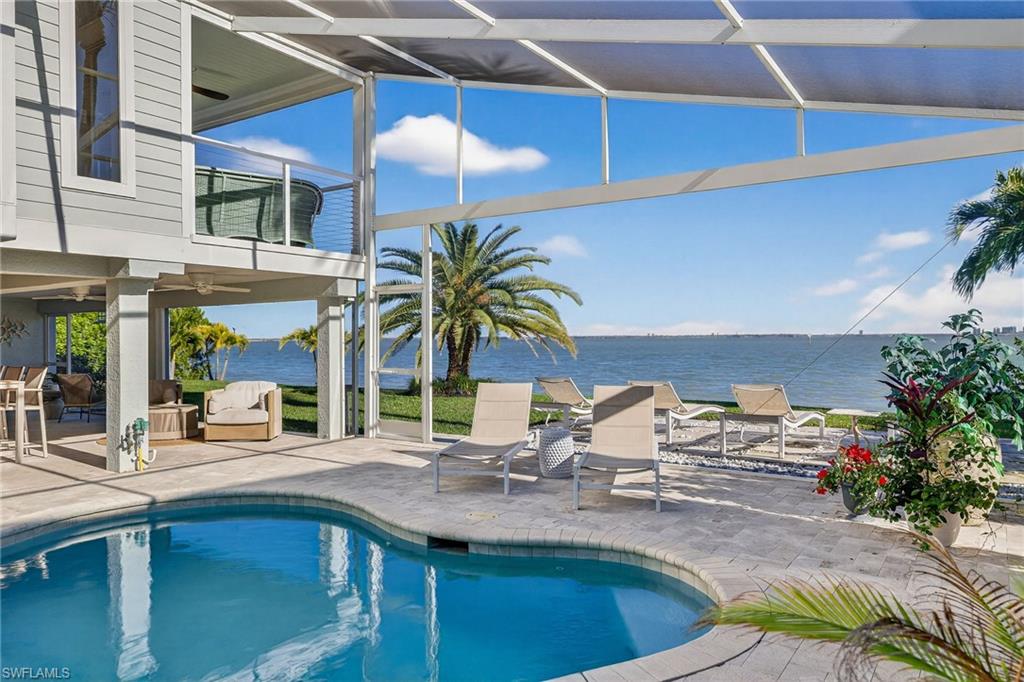 SANIBEL HARBOURS - Residential