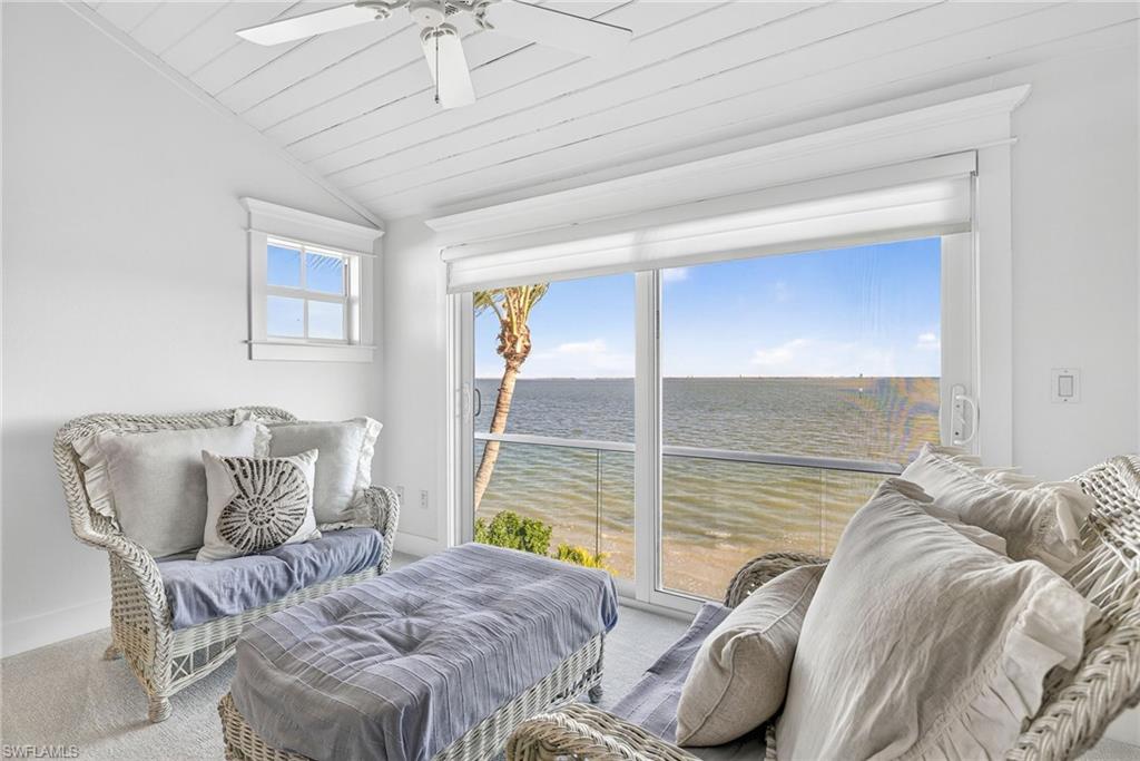 SANIBEL HARBOURS - Residential