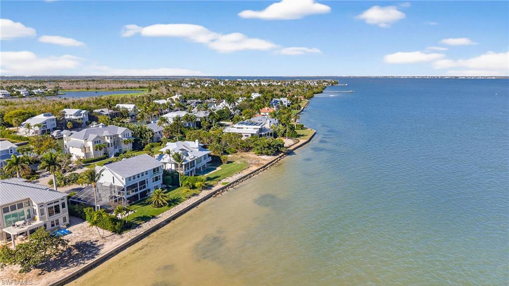 SANIBEL HARBOURS - Residential