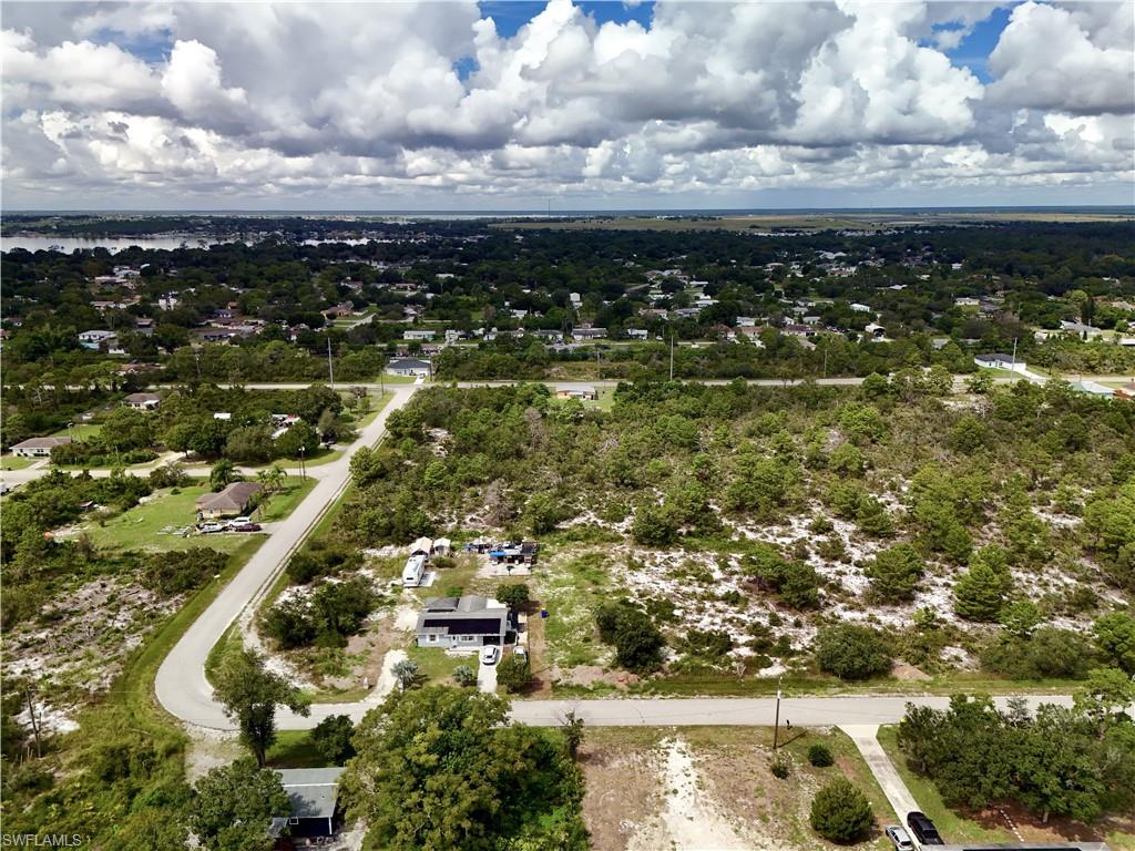 HIGHLAND PARK EAST - Land