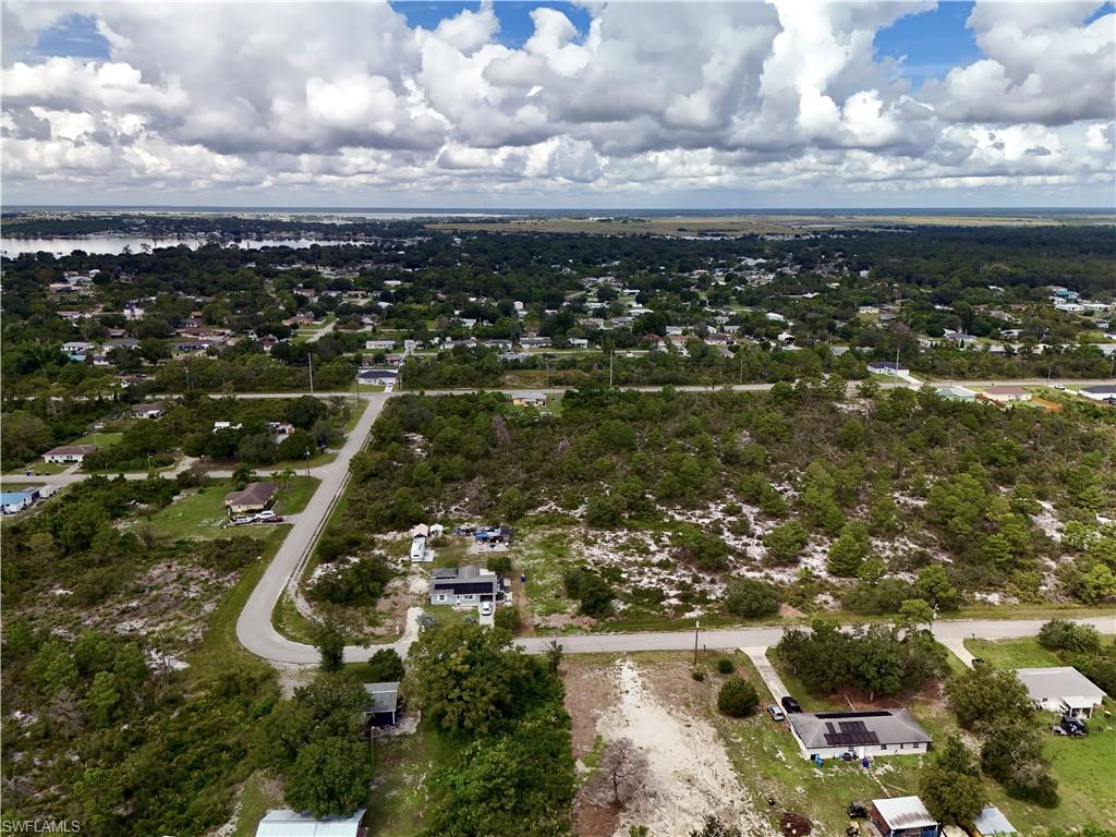 HIGHLAND PARK EAST - Land