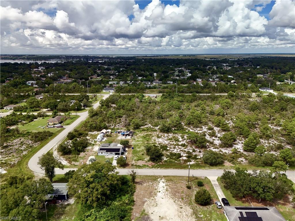 HIGHLAND PARK EAST - Land