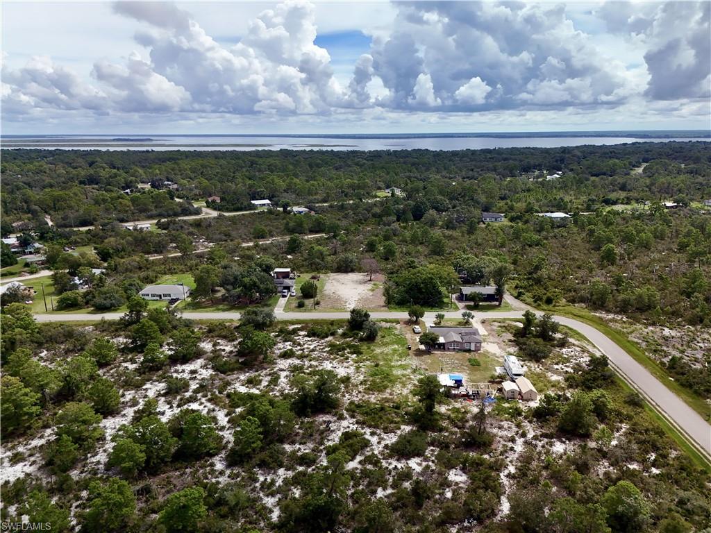 HIGHLAND PARK EAST - Land