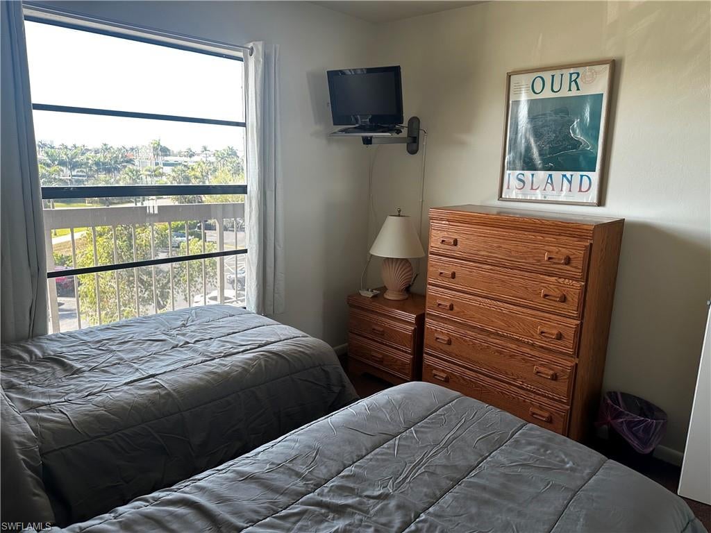 ANGLERS COVE - Residential