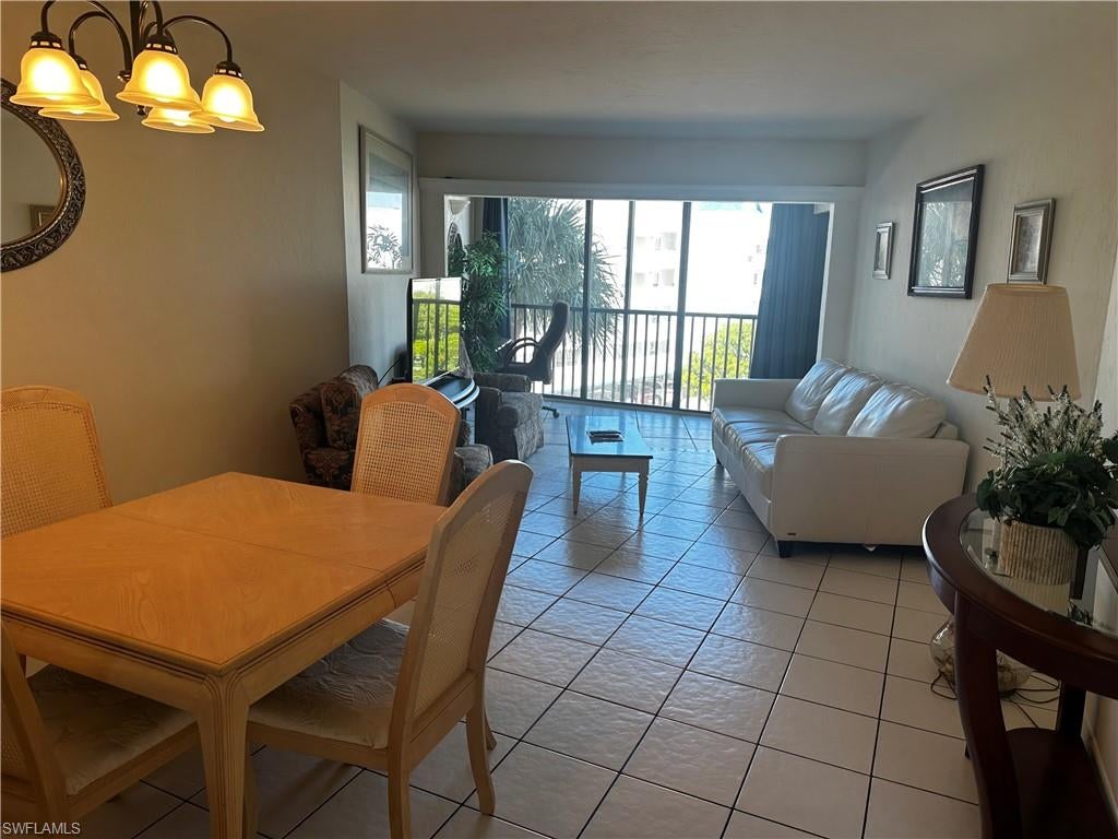 ANGLERS COVE - Residential