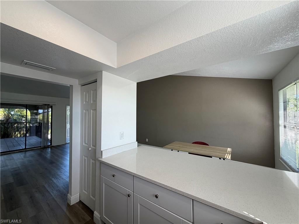 EXECUTIVE COURT CONDO - Residential Lease