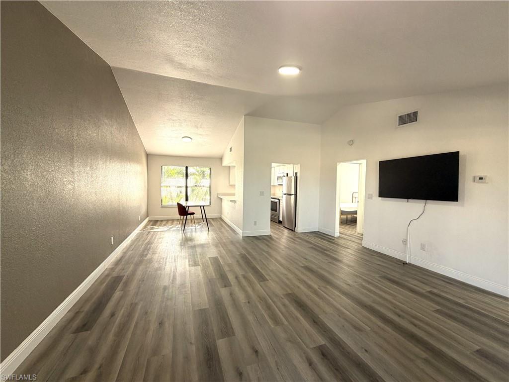 EXECUTIVE COURT CONDO - Residential Lease