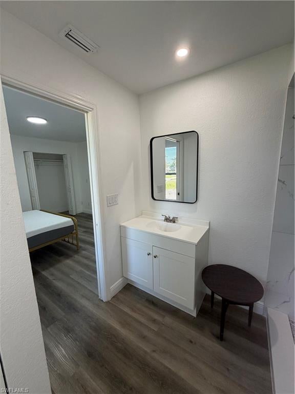 EXECUTIVE COURT CONDO - Residential Lease