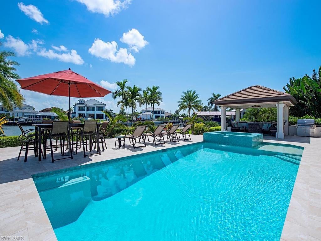 MARCO ISLAND - Residential