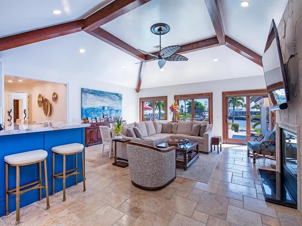 MARCO ISLAND - Residential