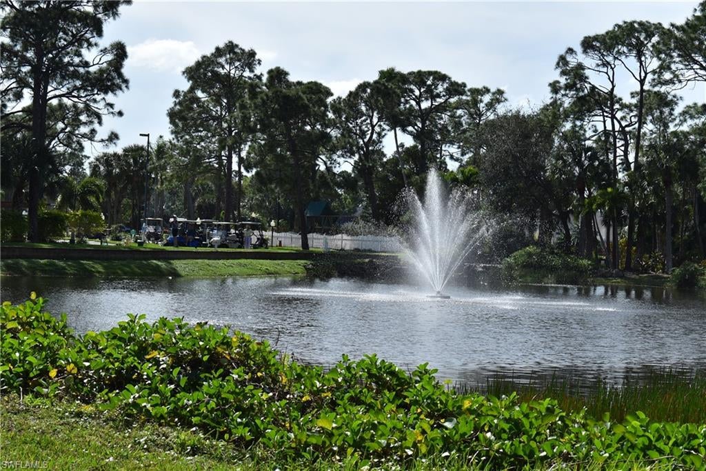 VILLAGES ON LAKE AUGUSTA - Residential