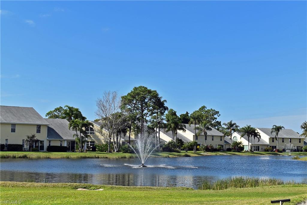 VILLAGES ON LAKE AUGUSTA - Residential