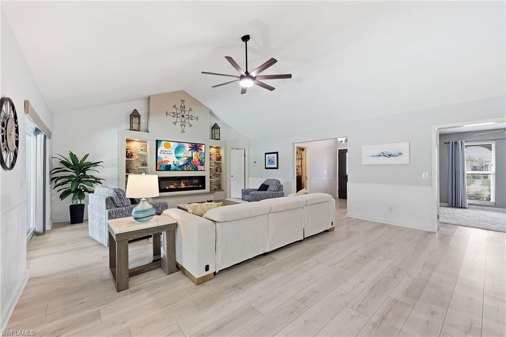 SPANISH WELLS - Residential Lease