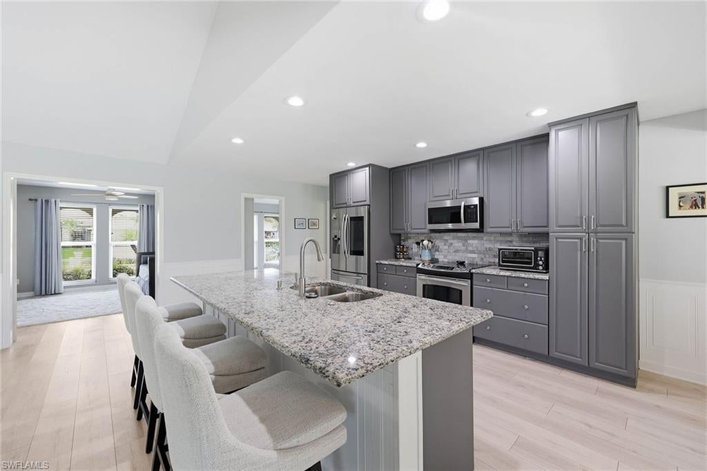 SPANISH WELLS - Residential Lease