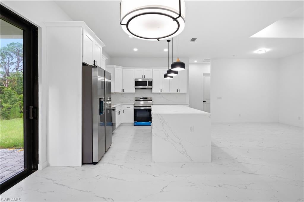 PORT CHARLOTTE - Residential