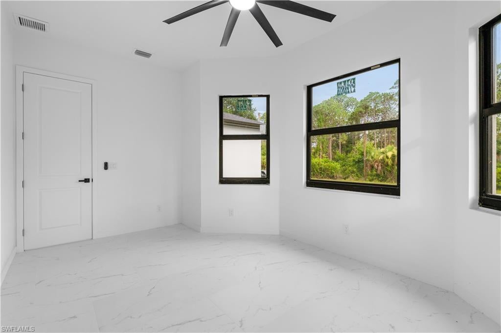 PORT CHARLOTTE - Residential