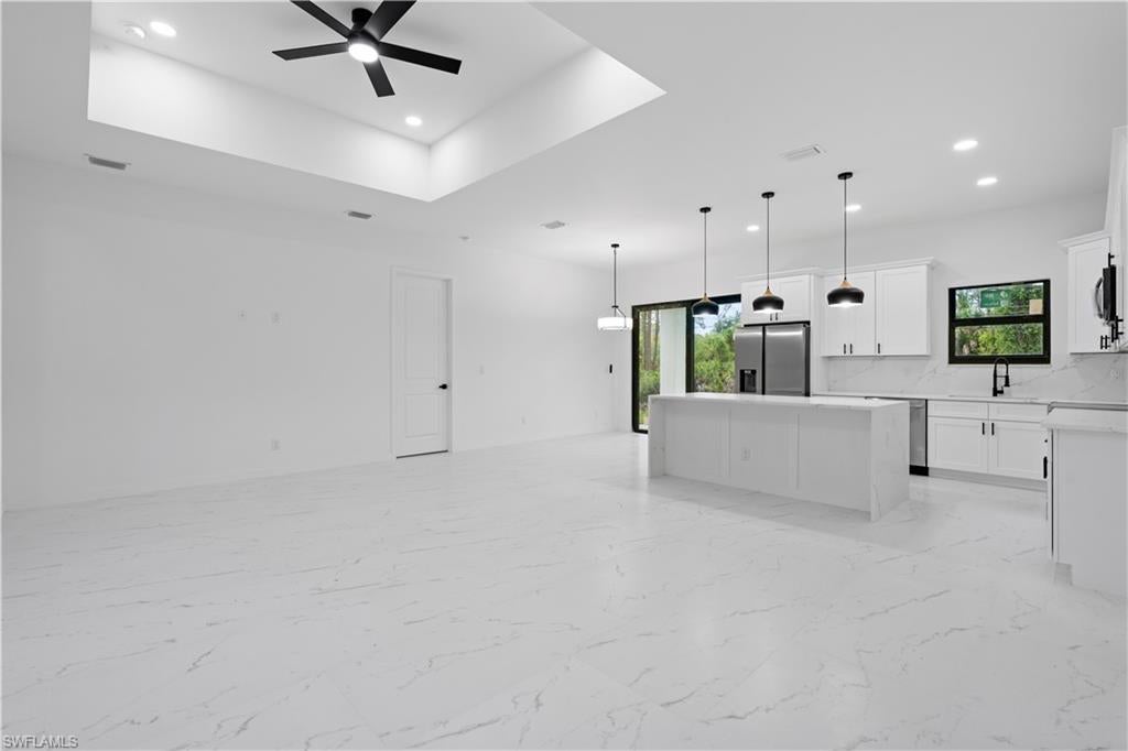 PORT CHARLOTTE - Residential