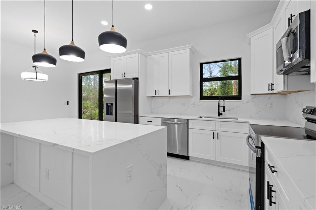 PORT CHARLOTTE - Residential