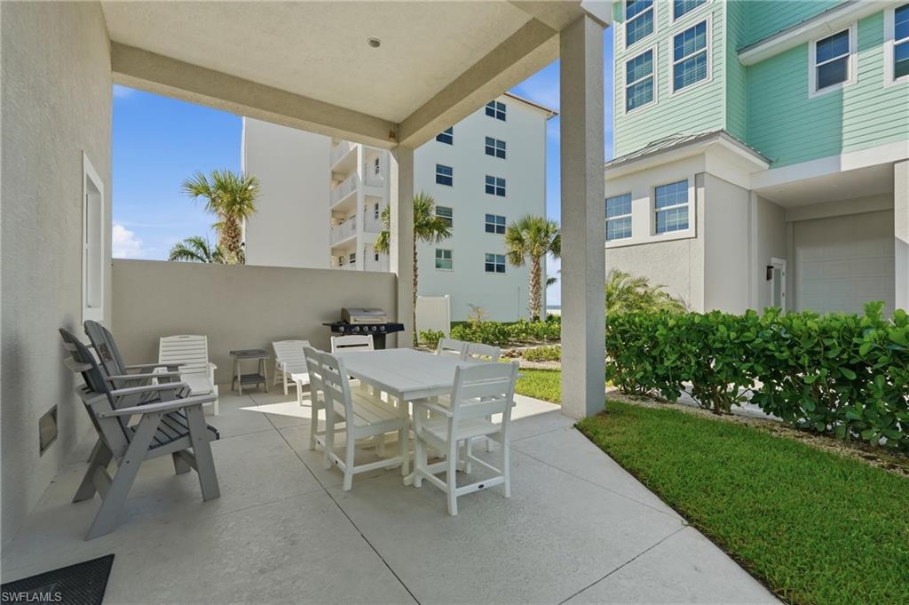 KEY WEST COURTYARDS - Residential