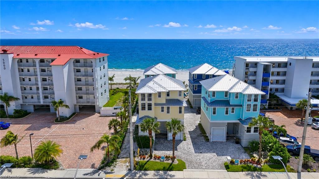 KEY WEST COURTYARDS - Residential