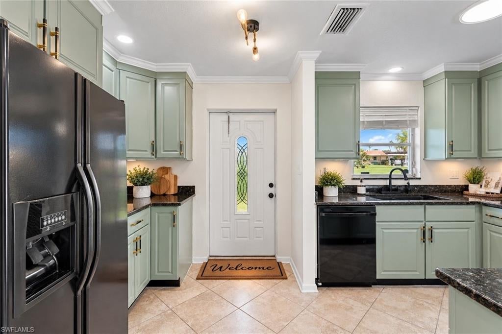 CAMILLE GARDENS - Residential