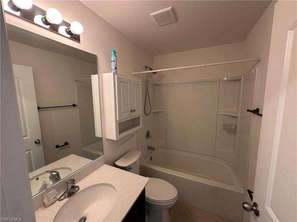 MIRROR LAKES - Residential