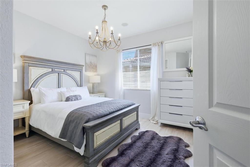 BEVERLY HILLS - Residential