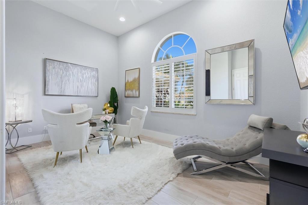 BEVERLY HILLS - Residential