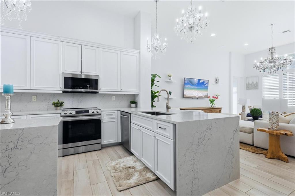 BEVERLY HILLS - Residential