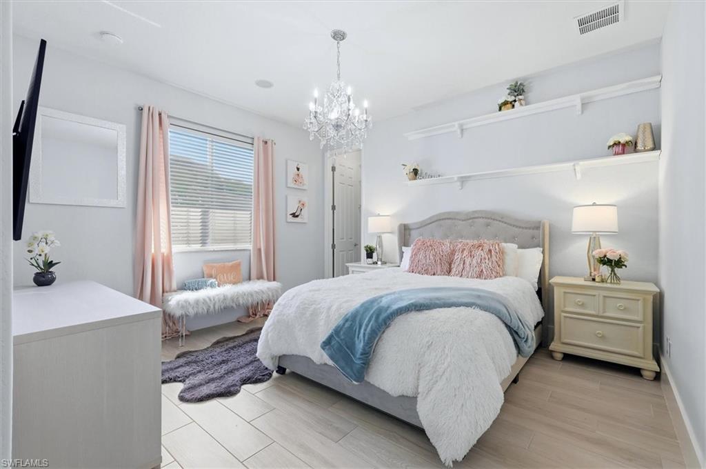 BEVERLY HILLS - Residential