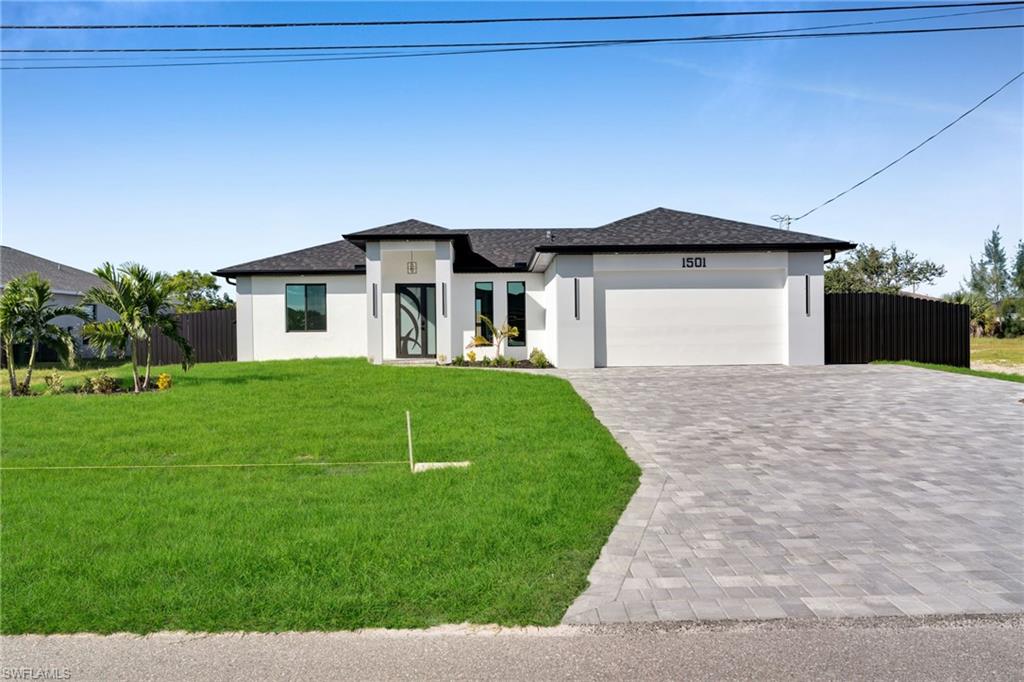 CAPE CORAL - Residential