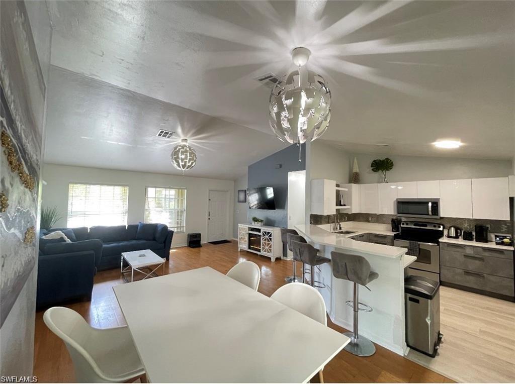 FLORIMOND MANOR - Residential Lease