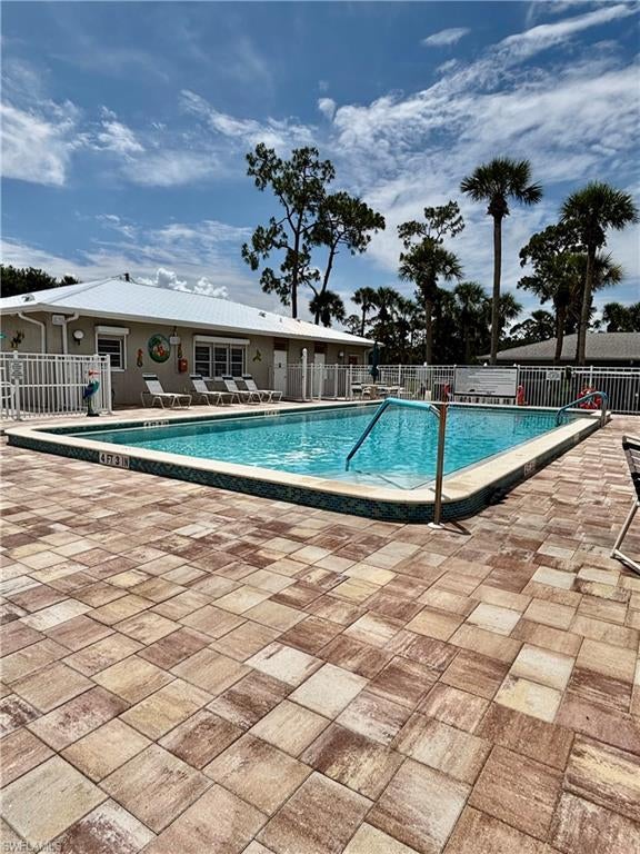 FOREST PARK MOBILE HOME - Residential