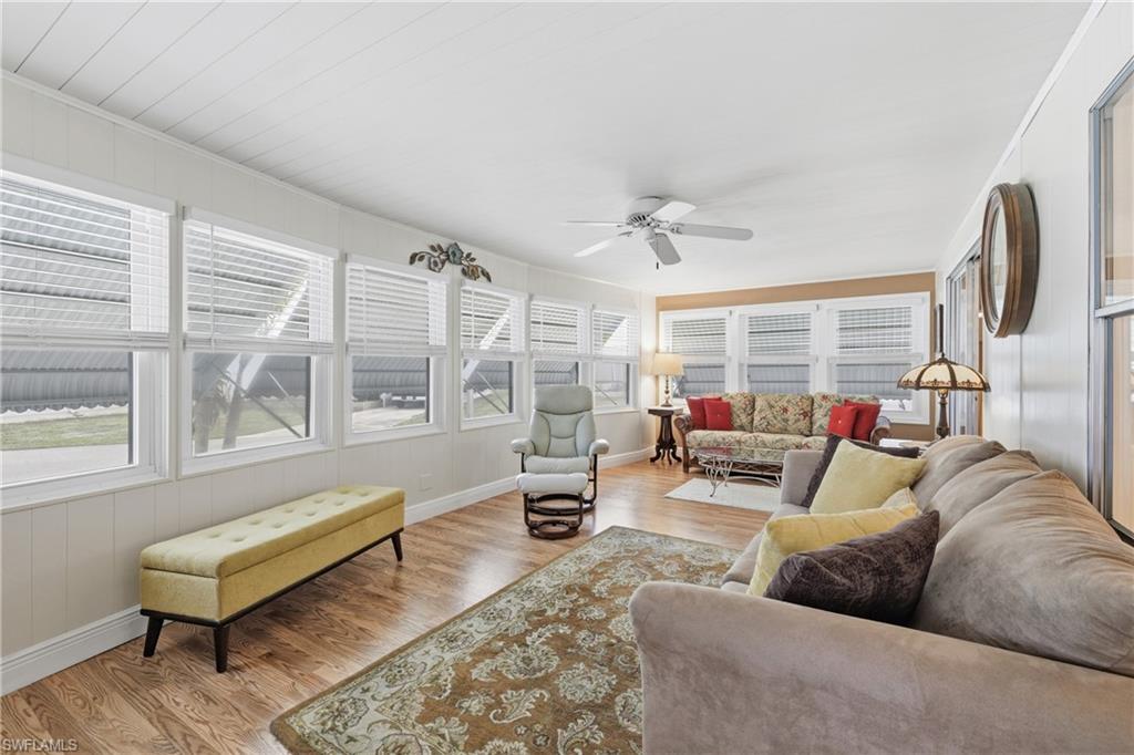 FOREST PARK MOBILE HOME - Residential