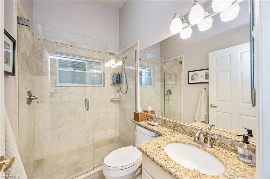 EMERALD LAKES - Residential Lease