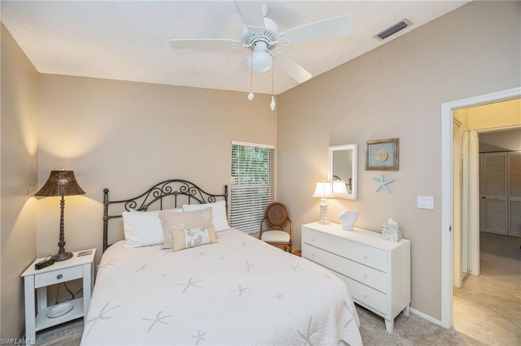 EMERALD LAKES - Residential Lease