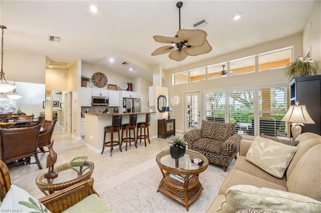 EMERALD LAKES - Residential Lease