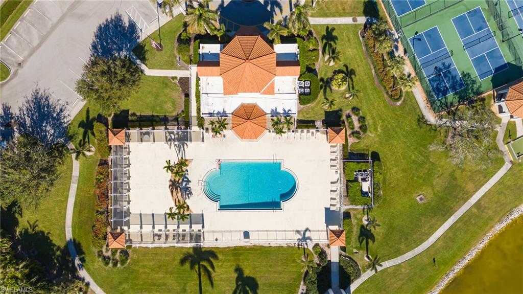 EMERALD LAKES - Residential Lease