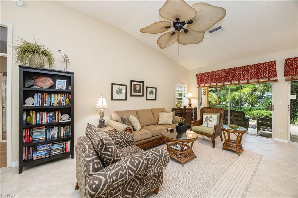 EMERALD LAKES - Residential Lease