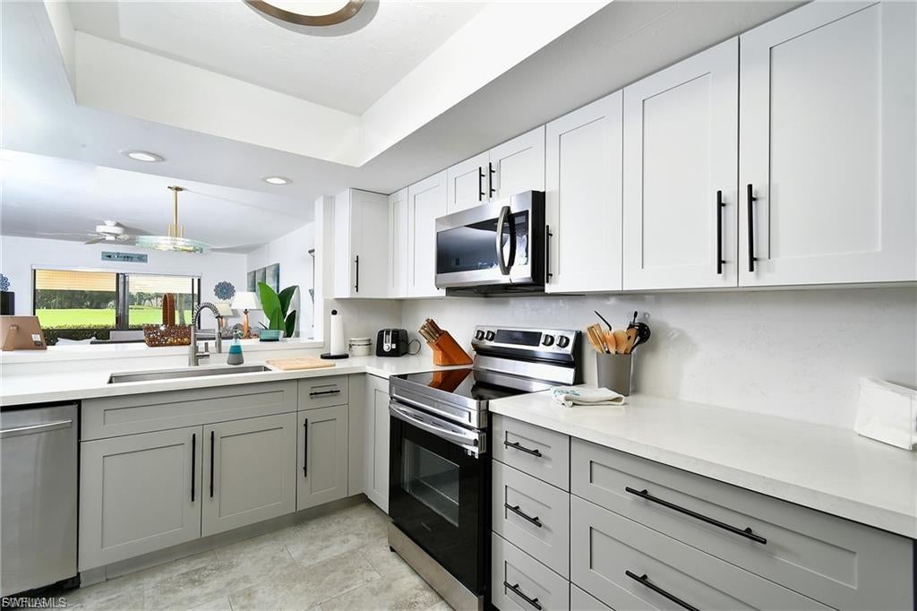 TERRACE - Residential Lease