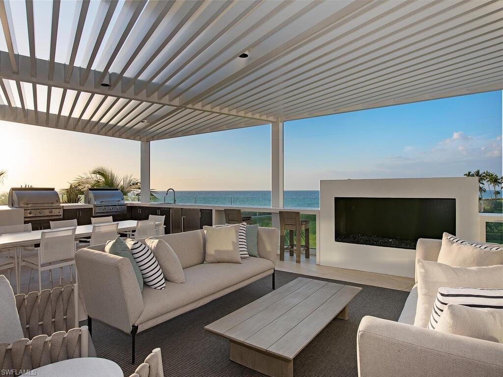 REGENT - Residential