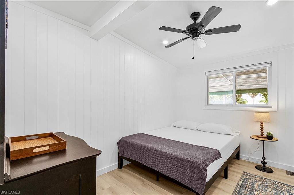 KNIGHTS BOKEELIA ISLE - Residential