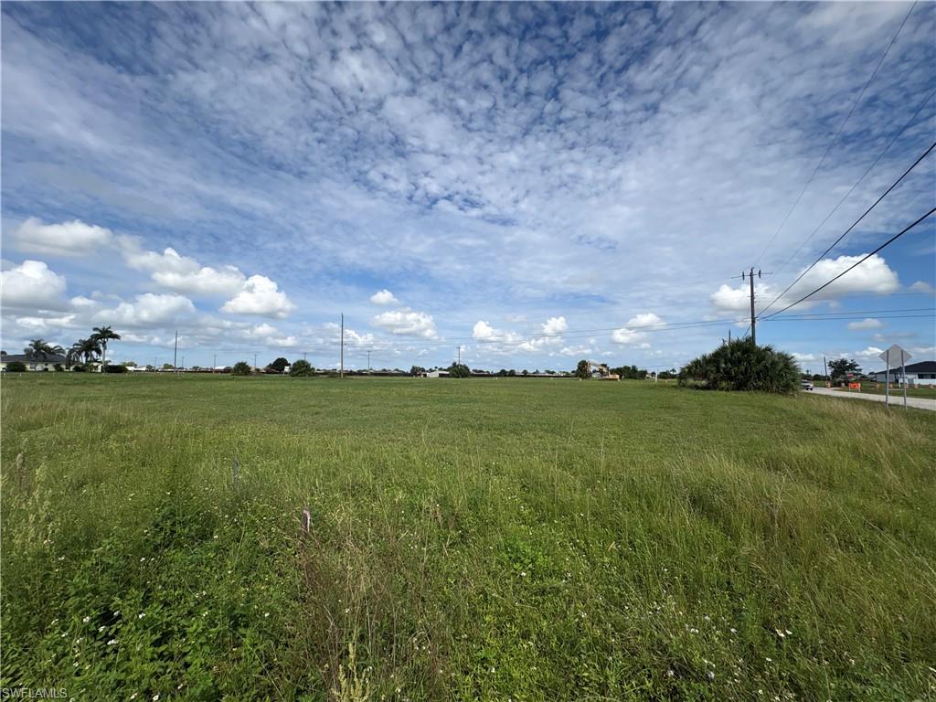 CAPE CORAL - Land